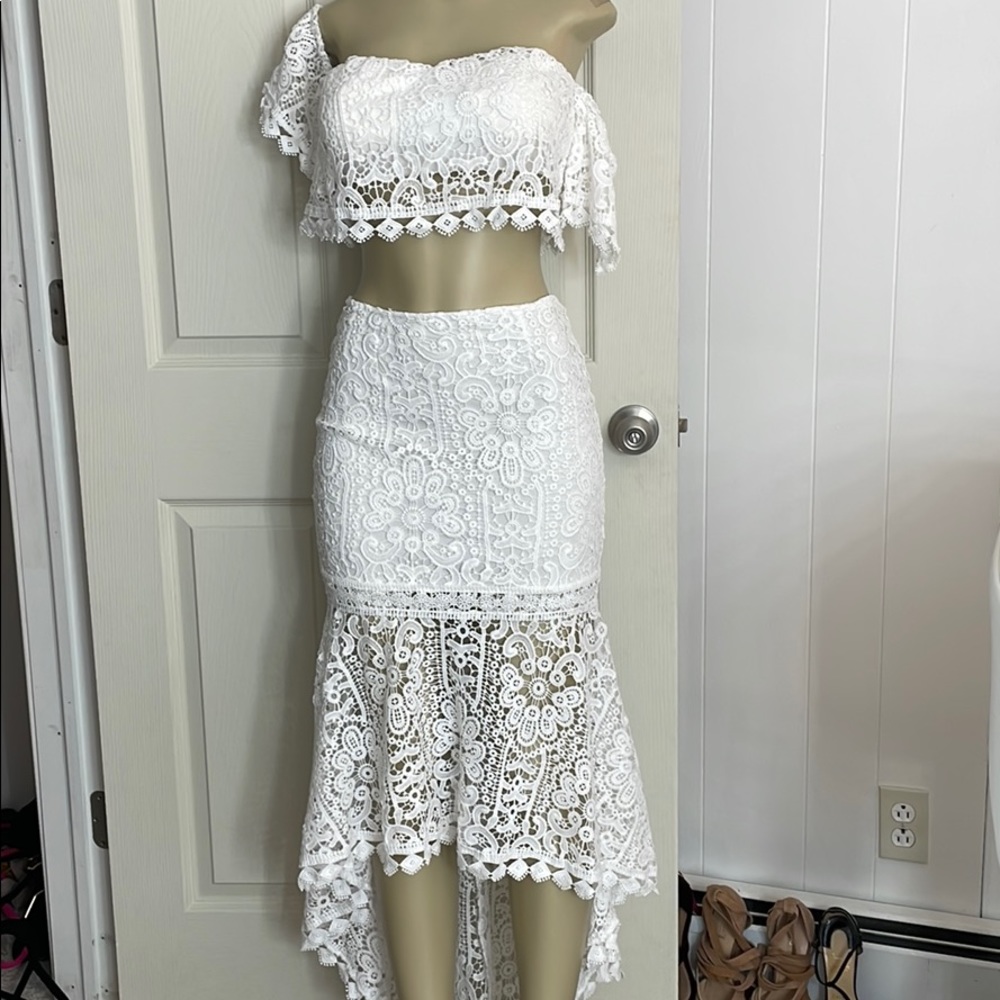 2pc Lace Outfit